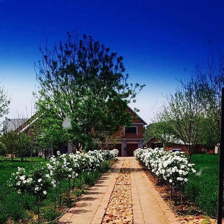 Millstream Inn Guest House Skeerpoort Exterior foto